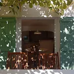 Appartement Bas De , Coin Detente Exterieur Et Parking *