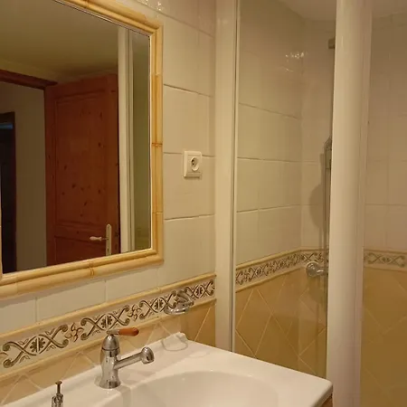 Bas De , Coin Detente Exterieur Et Parking Apartament *